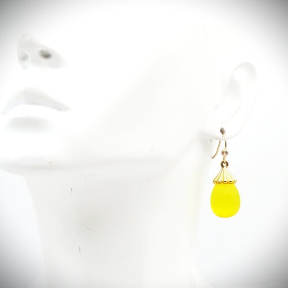 PATRICIA NASH Gold Plated Yellow Resin Dangle Earrings - Picture 5 of 6